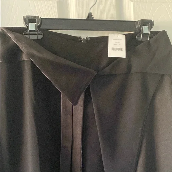 Elegant Black Skirt